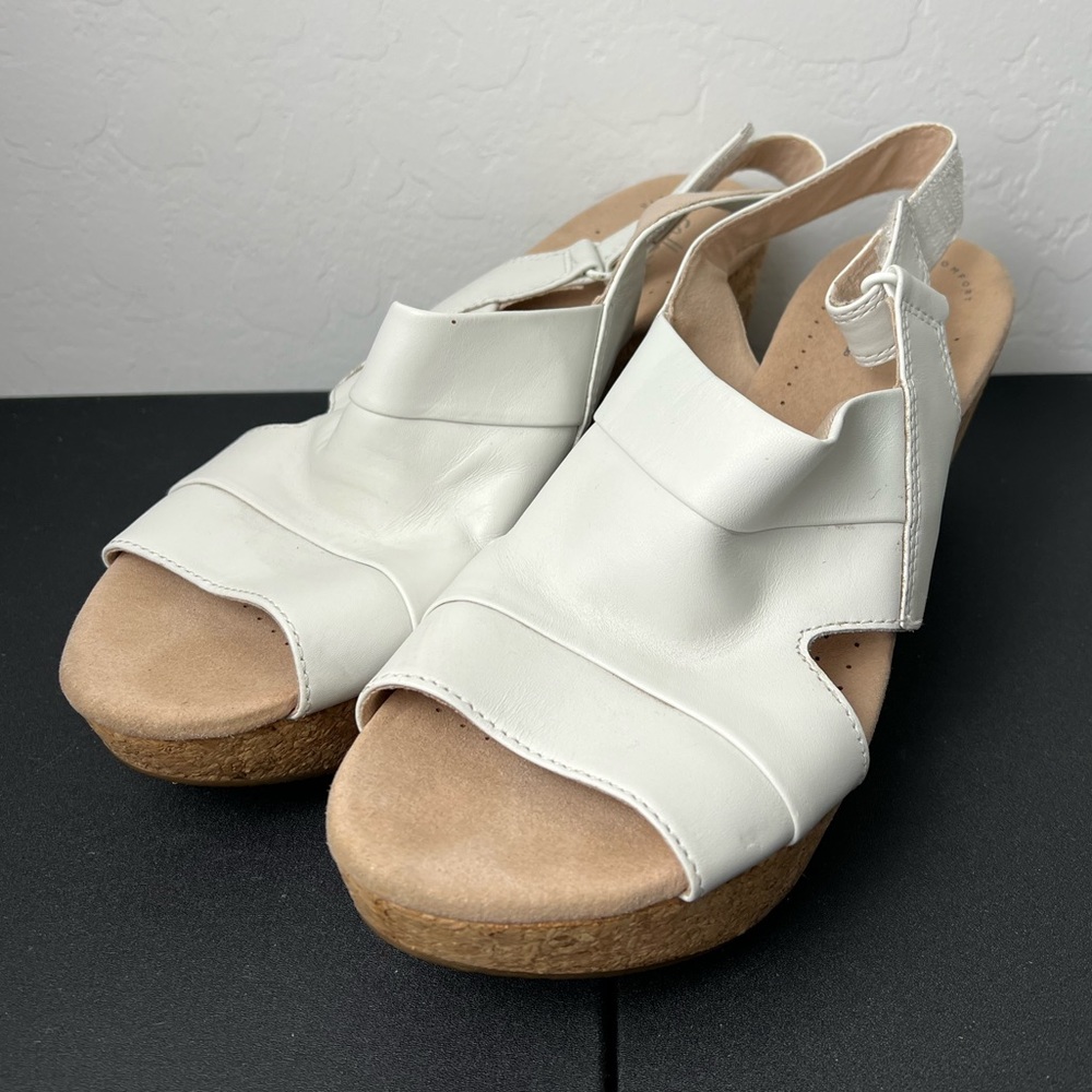 NIB Clarks Annadel Ivory Wedge Slingback Size 11